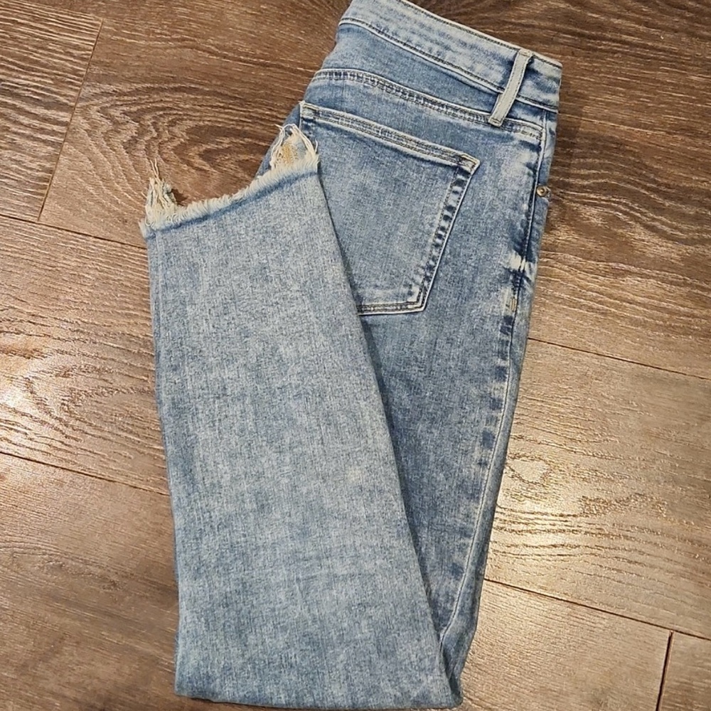 Ann Taylor Loft High Rise Curvy Skinny Distressed Jeans